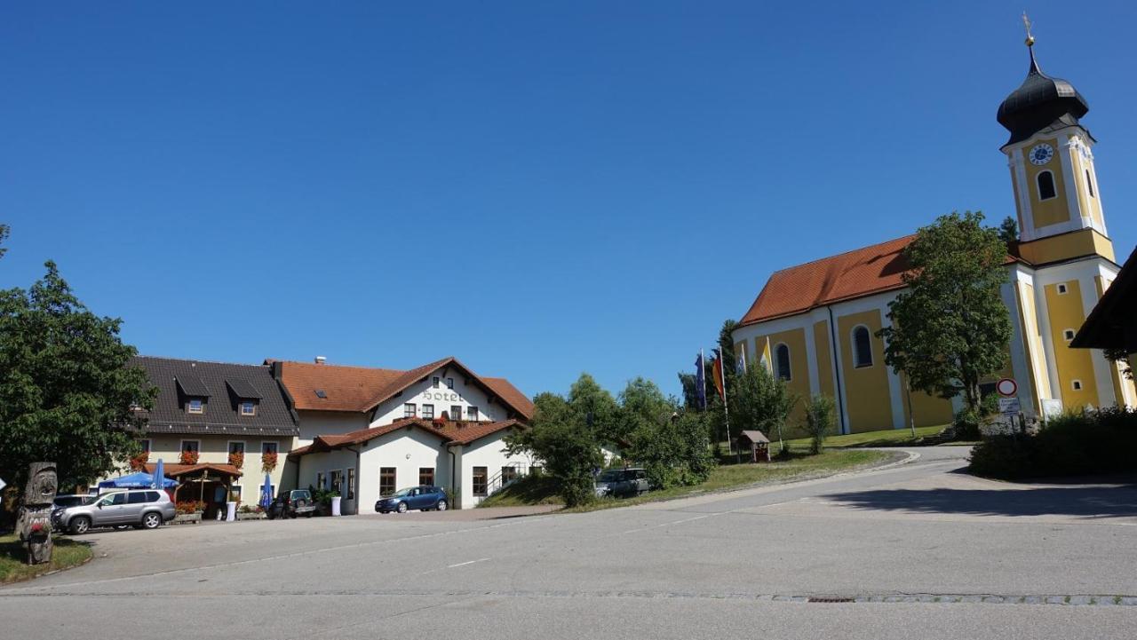 Hotel Lindenhof Hetzenbach à Zell Extérieur photo